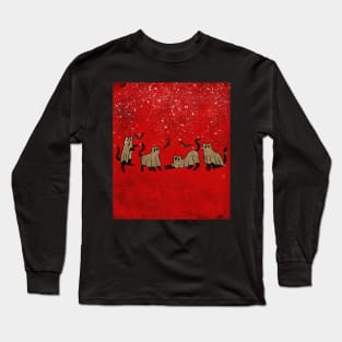 cat horror in carpet red in snow Long Sleeve T-Shirt